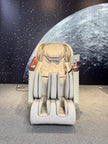4D Space Capsule Series Enjoy the massage chair.