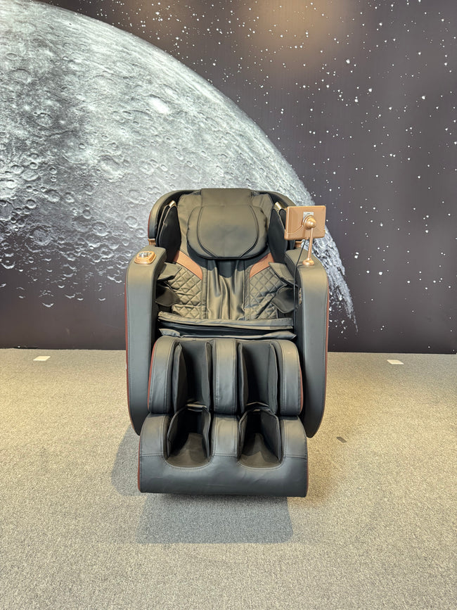 4D Space Capsule Motion Massage Chair