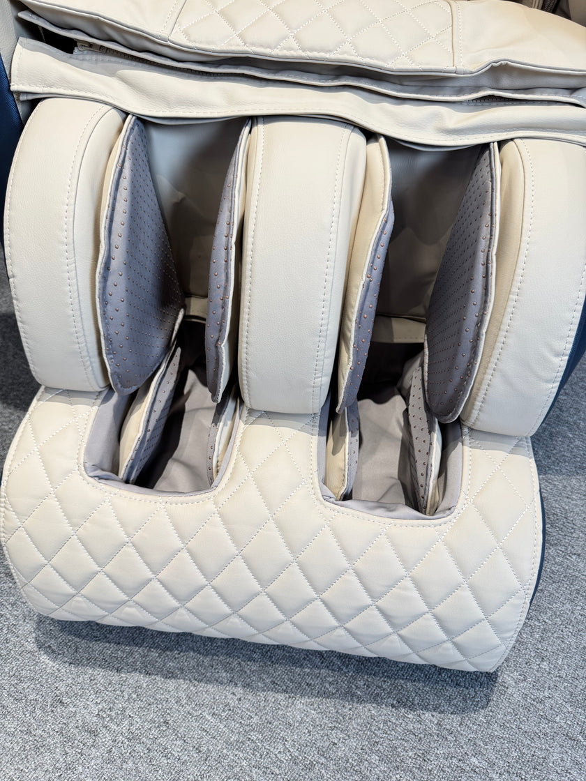 4D Space Capsule Enchant Massage Chair