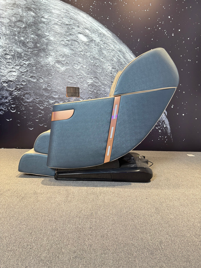 4D Space Capsule Enchant Massage Chair