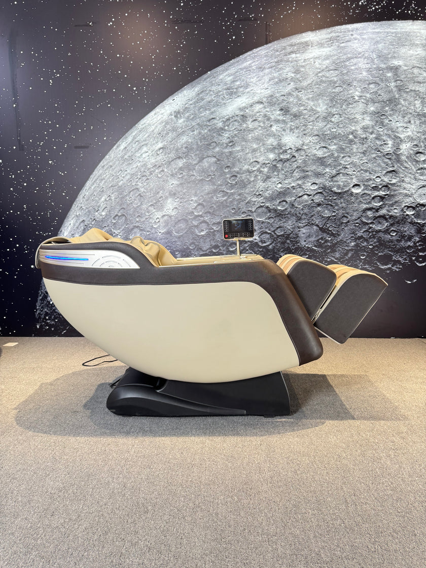 4D Space Capsule Master-Class Massage Chair Max