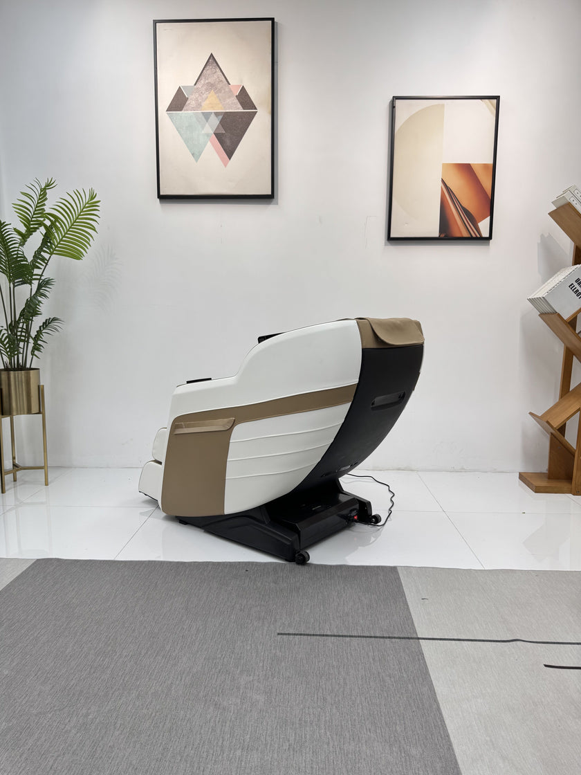 4D Space Capsule Precision Master Massage Chair