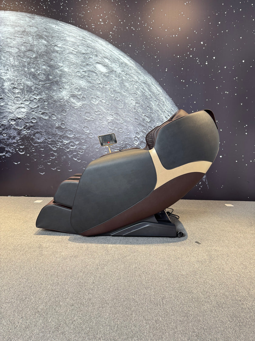 4D Space Capsule WholeBody® ROVE Massage Chair