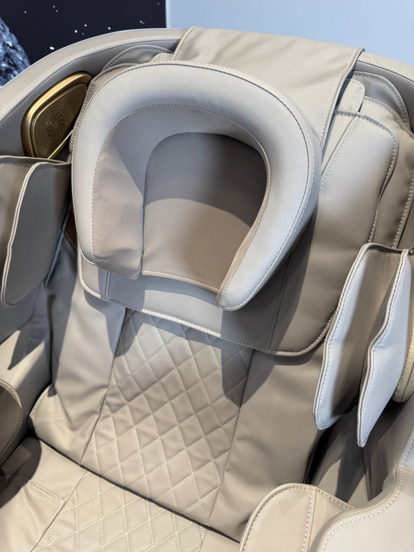4D Smart Motion Space Capsule Massage Chair