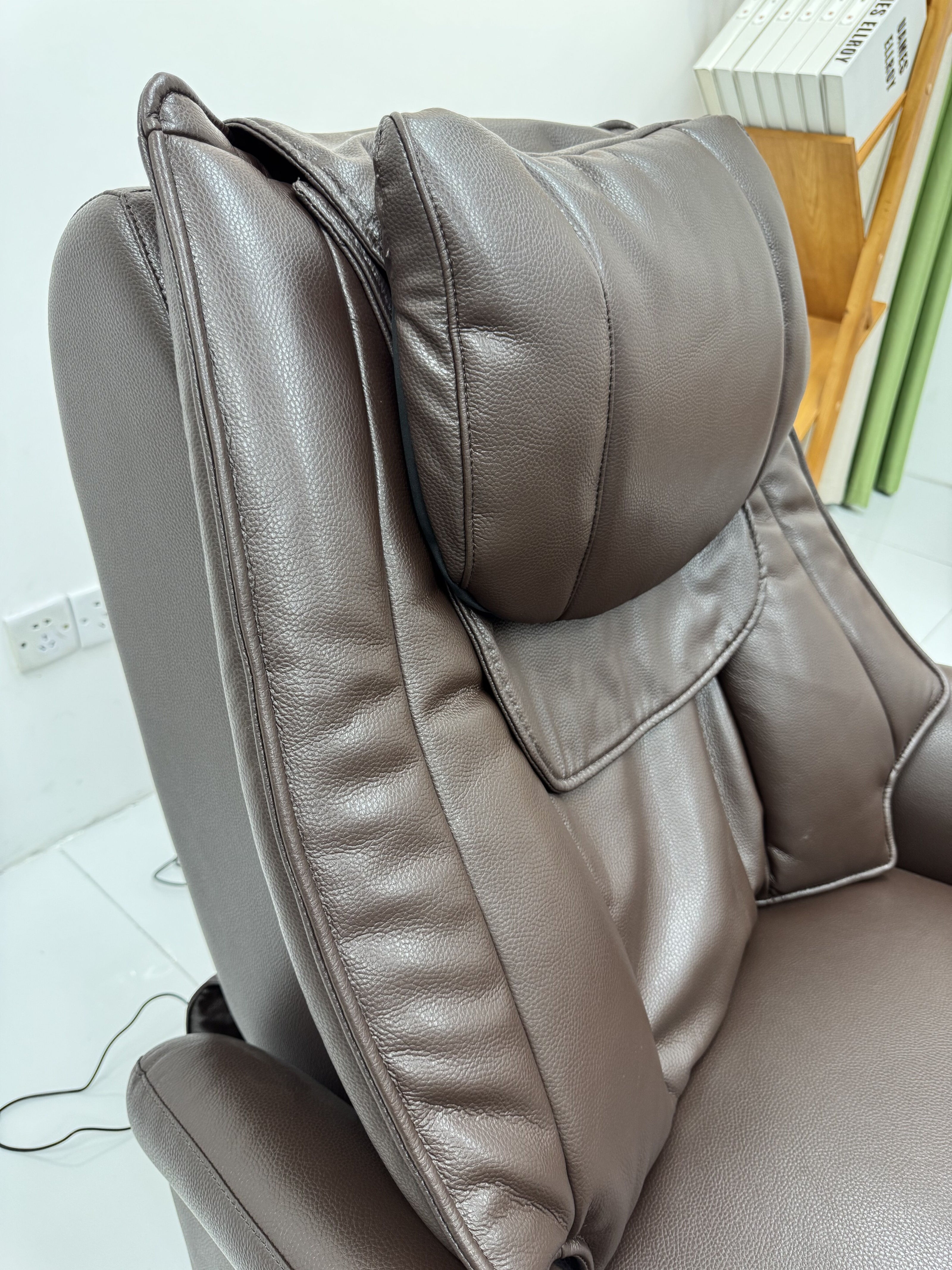 Rhythmic Luminary Massage Recliner Pro Max