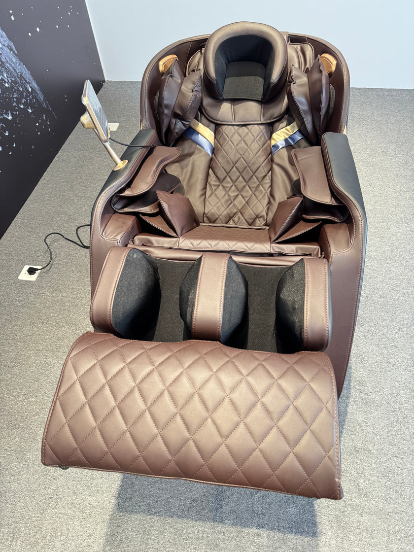 4D Space Capsule WholeBody® ROVE Massage Chair