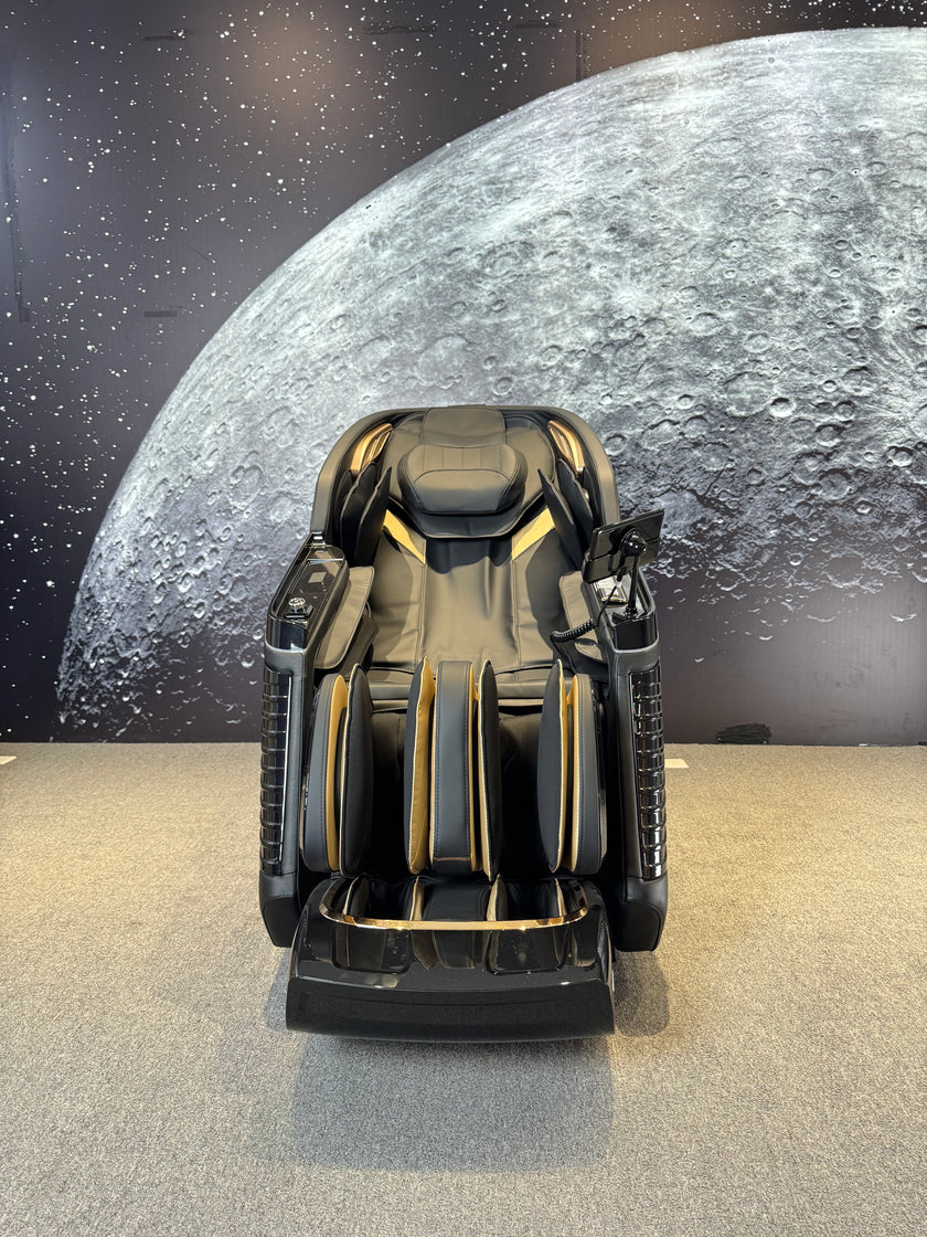 4D Space Capsule Master-Class Massage Chair Pro