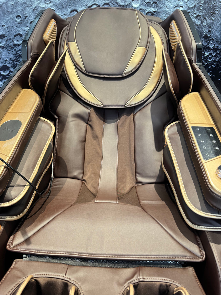 4D Space Capsule Master-Class Massage Chair Elite