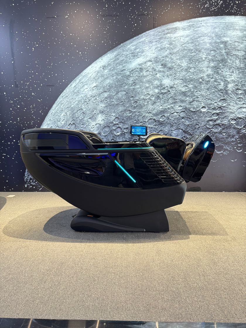 4D Space Capsule Master-Class Massage Chair Pro