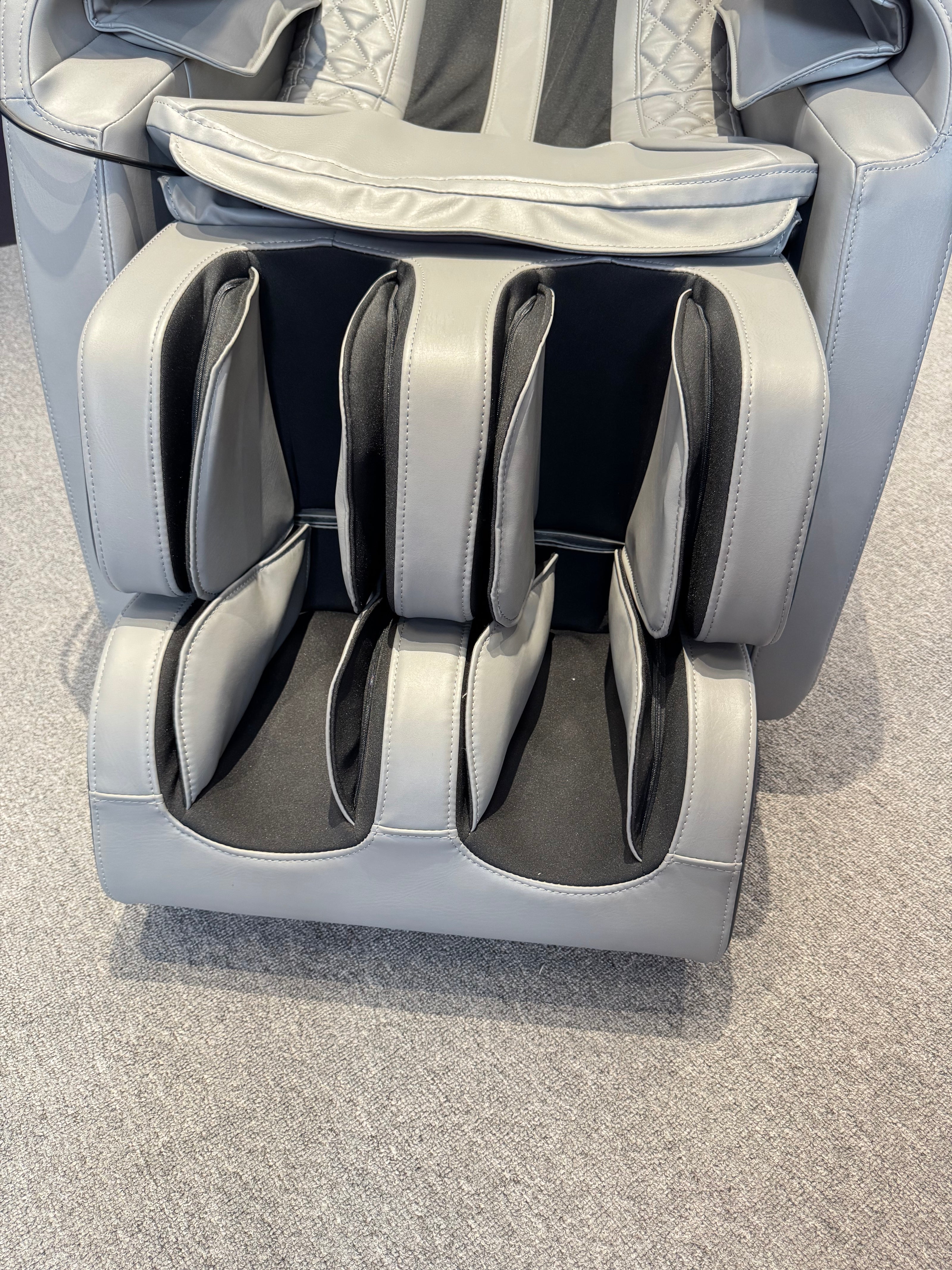 4D Space Capsule Series Magic Massage Chair