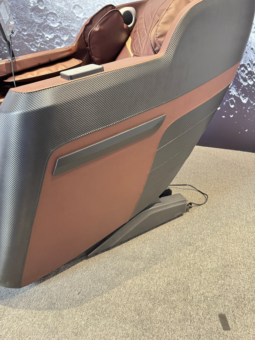 4D Space Capsule Vivid Massage Chair