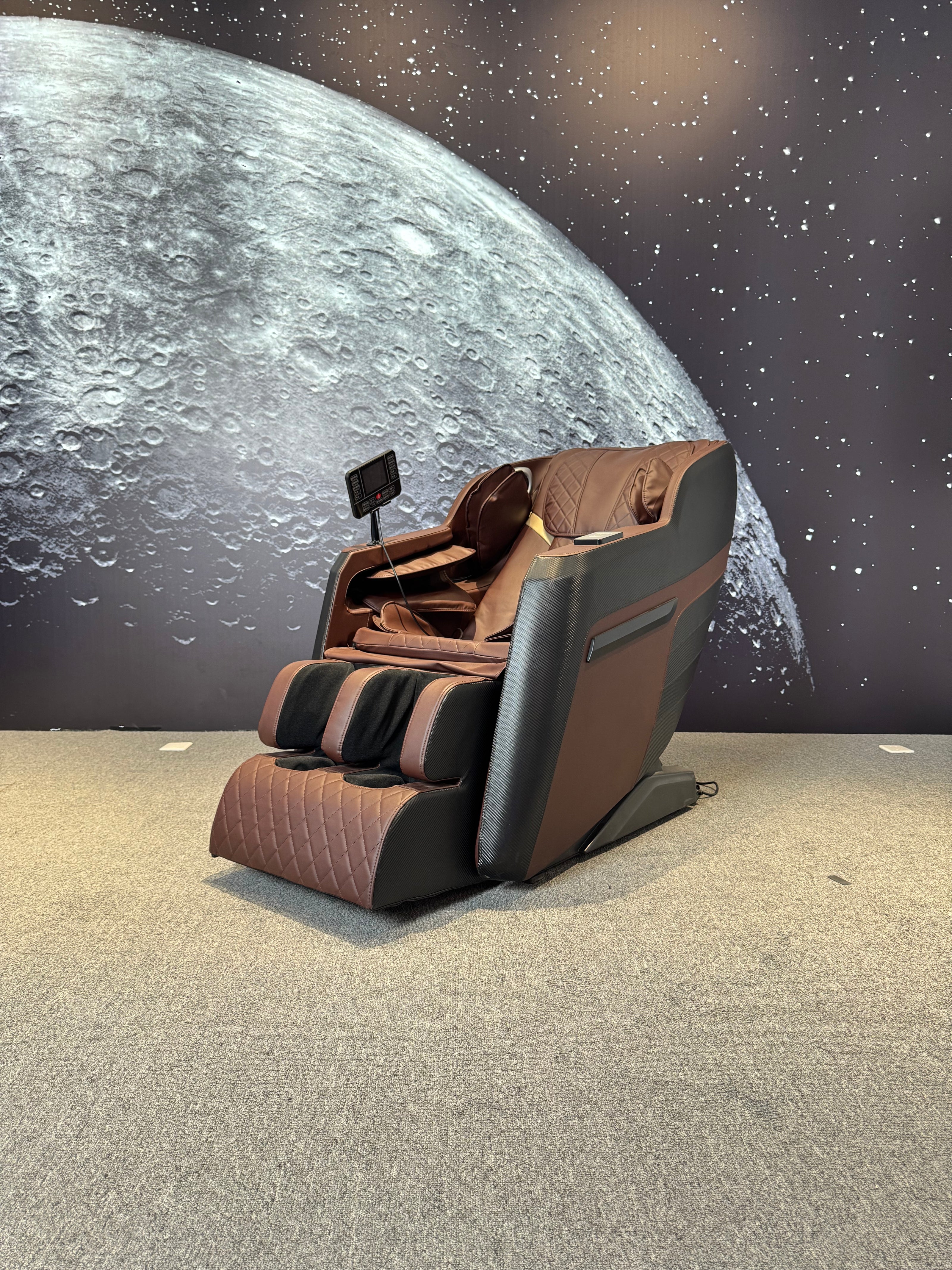 4D Space Capsule Vivid Massage Chair