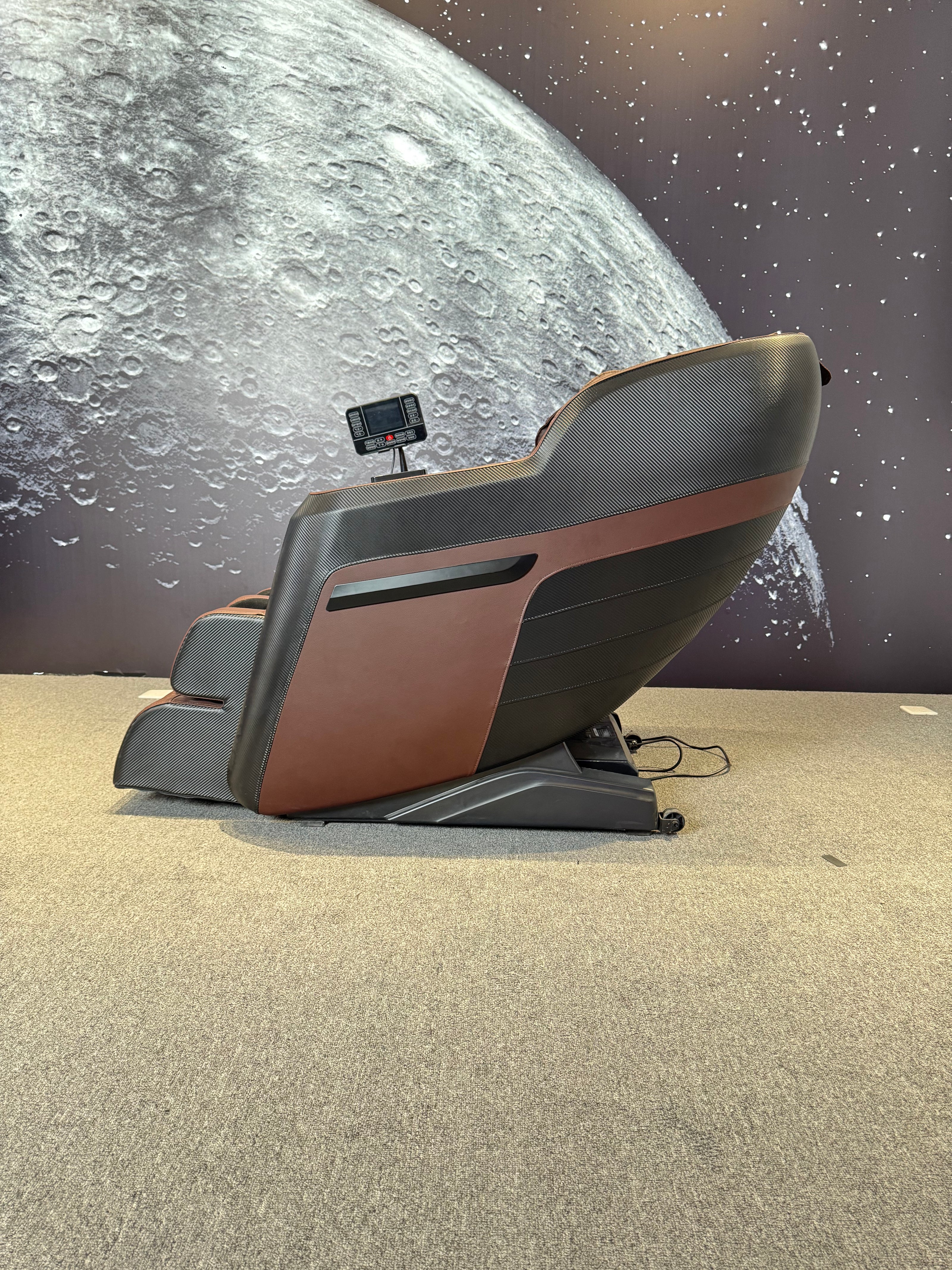 4D Space Capsule Vivid Massage Chair