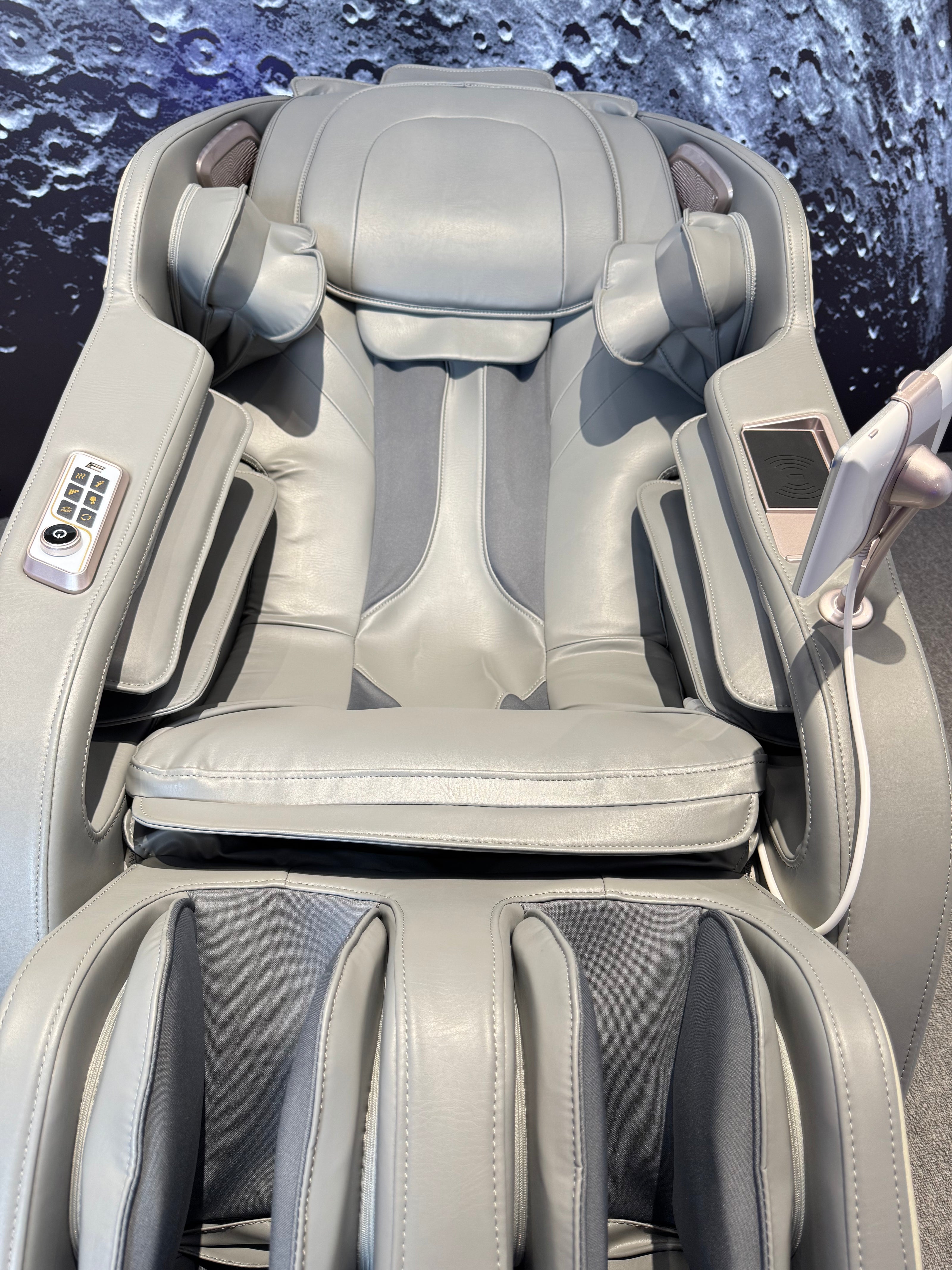 4D Space Capsule Rhythm Massage Chair